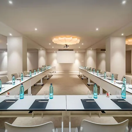 Hotel Barcelo Nervion 4*