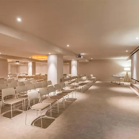 Barcelo Nervion 4* بلباو