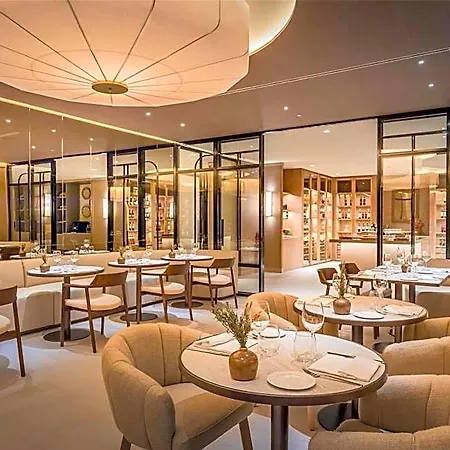 Hotel Barcelo Nervion 4*