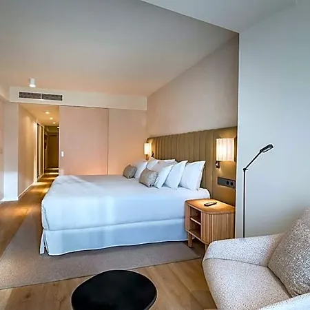 Hotel Barcelo Nervion 4*